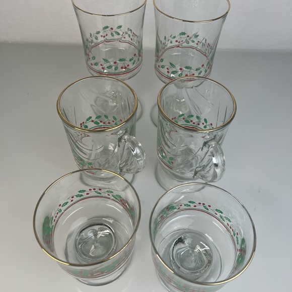 All The Trimmings Japan Tea Set with 6 Canada made Glasses, Teapot & 2 Teacups - Picture 5 of 16